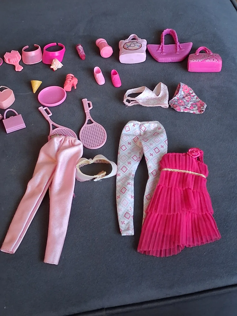 Barbie 1990 Pink Doll Accessories & Clothing Mix